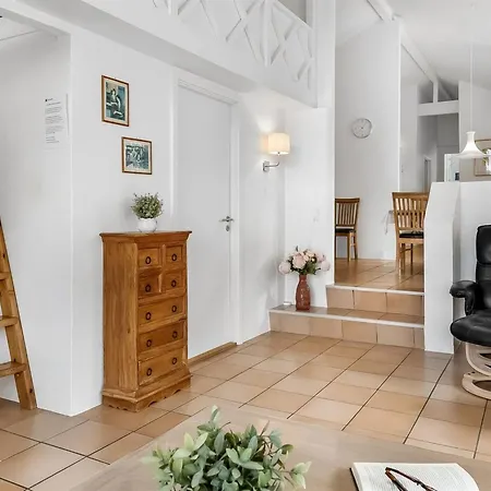 Tovi - 600m From The Sea By Interhome Feriehus