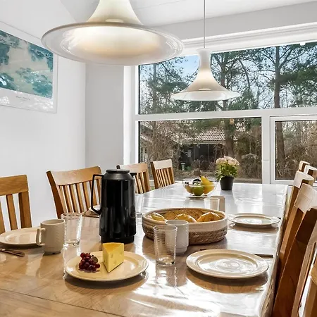 Tovi - 600m From The Sea By Interhome *
