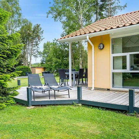 Tovi - 600m From The Sea By Interhome *